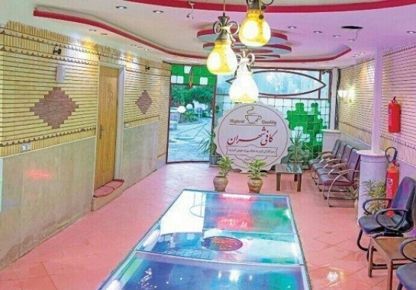 فضای داخلی هتل باغ شهران یزد